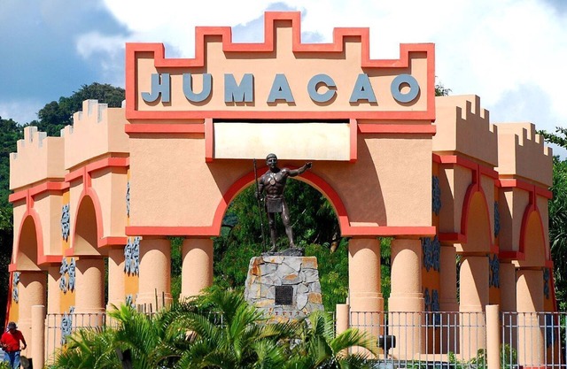 Charming 1-bedroom apartment with WiFi, AC in peaceful Humacao