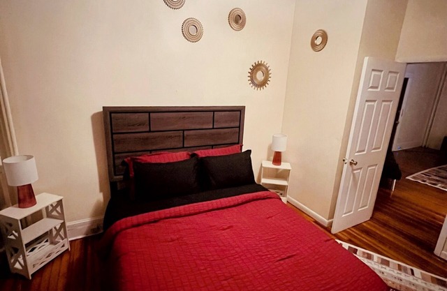 Charming 1-bedroom apartment with AC, WiFi in welcoming Albany