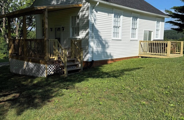 Charming 1-bedroom cottage with AC, WiFi in amazing Pilot