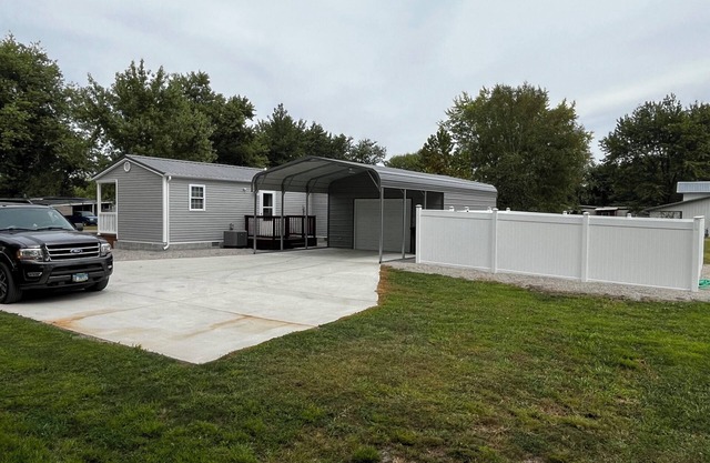 Charming 1-bedroom house in brilliant Iuka W/WiFi, AC-Hunter & Pet Friendly!