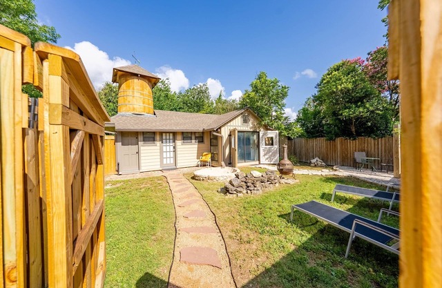Charming 1-Bedroom–Perfect 4 Relaxation/Adventure