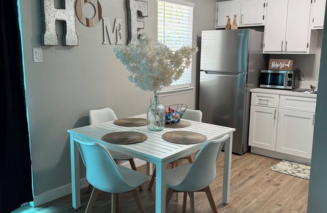 Charming 1-bedroom apartment with AC, WiFi in superb San Antonio