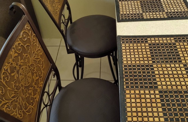 Charming 2-bed House in Portmore Gated Community