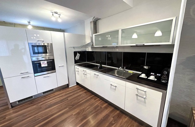 Charming 2-bedroom apartment with AC, WiFi in Nové Zámky