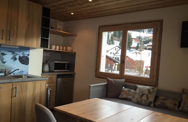 Charming 2 rooms fully renovated in the village center des Gets