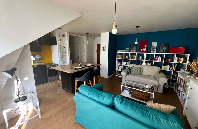 Charming 2 rooms near hypercenter