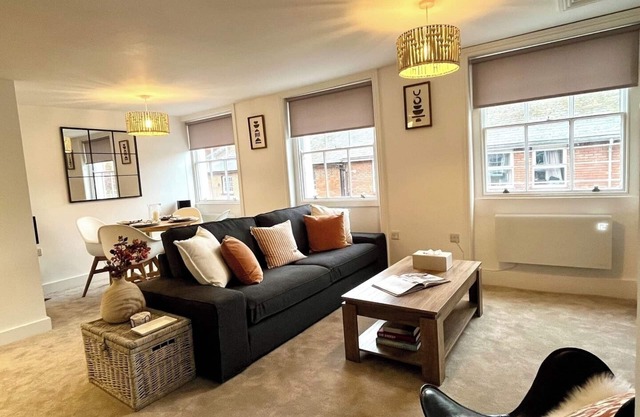 Charming 2B Georgian Flat in Historic Tring