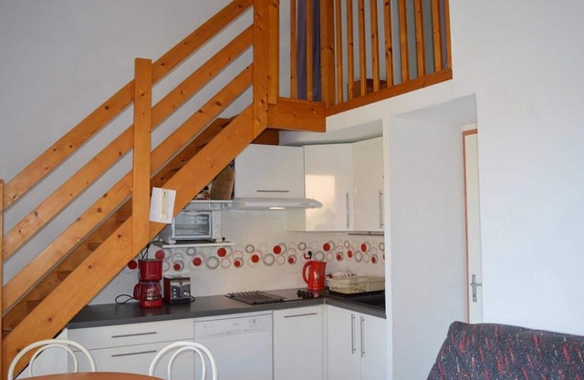 Charming 2BR Mezzanine House, Pool, 700m from Beach, Sleeps 6, A/C, Garden Patio