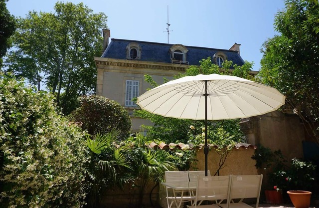 Charming 3-bedroom house with WiFi, AC in amazing Aix-en-Provence