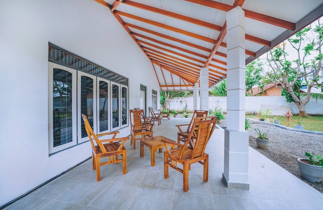 Charming 3-bedroom house in Mirissa Sri Lanka- Walk to beach