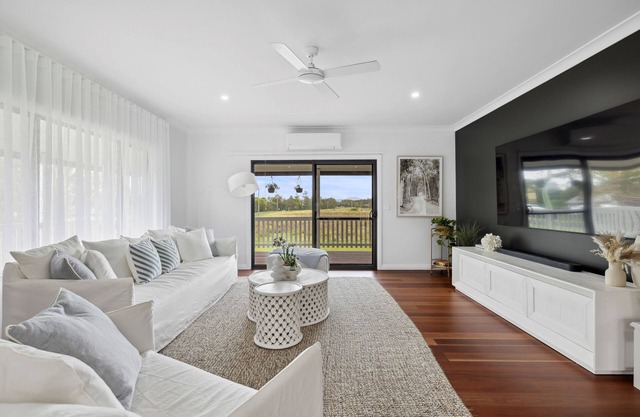 Charming 3-bedroom house in enchanting Repton with AC, WiFi
