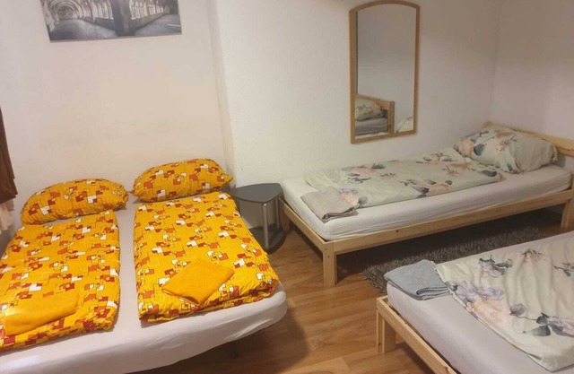 Charming 4-Bedroom Apartment in Ludwigsburg with Central Heating