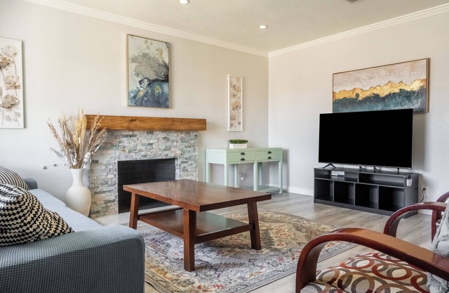 Charming 4-bedroom house with WiFi, AC in delightful San Jose