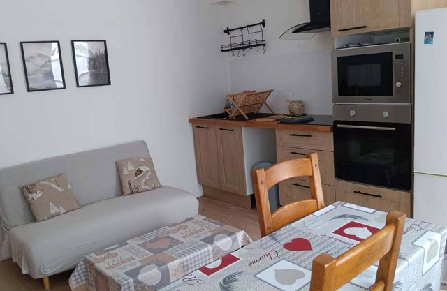 Charming apartment in Bagnères-de-Luchon - Ideal for 2 people
