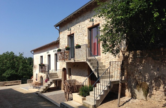 Charming apartment 2 km from the center of Cluny