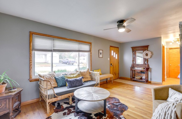 Charming Arnold Home w/Patio & Chicken Coop!