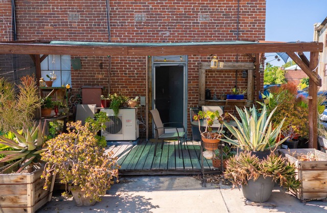 Charming Artist Loft