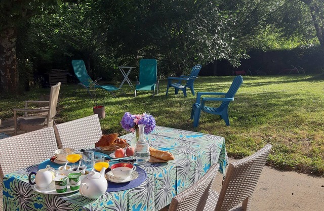 Charming bed and breakfast 20 minutes from the Golfe du Morbihan+possibility of adjoining room