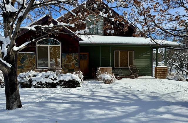 Charming Bend Family Home 10 Minutes from Downtown
