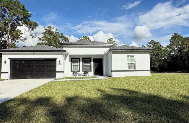 Charming brand new 4-bedroom house minutes from Rainbow Springs, Crystal Rivers.