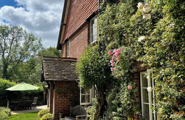Charming central village, period, country cottage