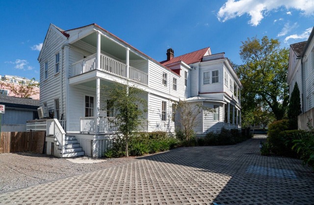 Charming Charleston Getaway