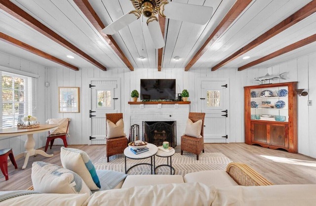 Charming Coastal Cottage in The Pines – Walk to Beach & Rehoboth Ave!