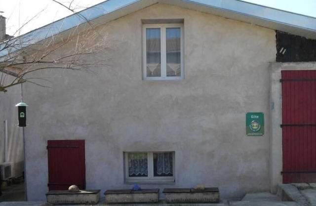 Charming Cottage with Garden near Amance Hill - Perfect for Hiking and Family Getaways