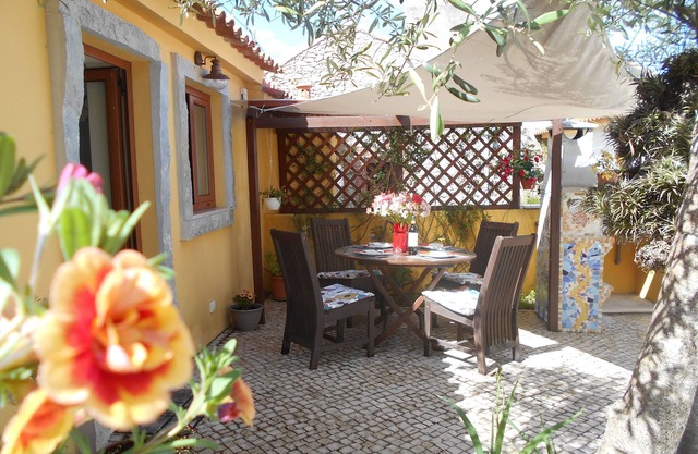 Charming cottage with 2 bedrooms in a seaside village