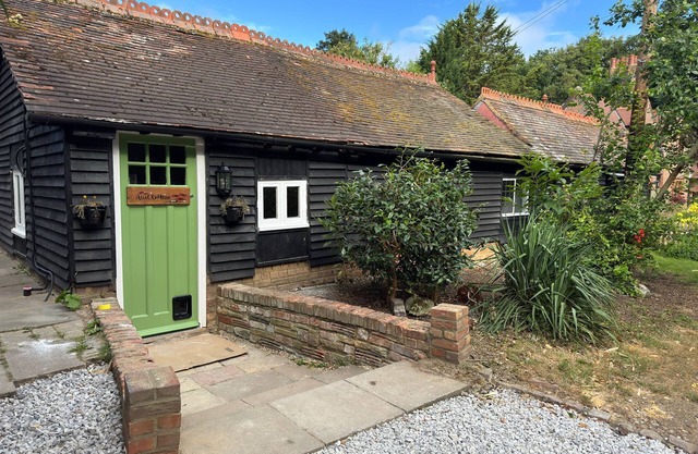 Charming Cottage within Ancient Woodland Forest