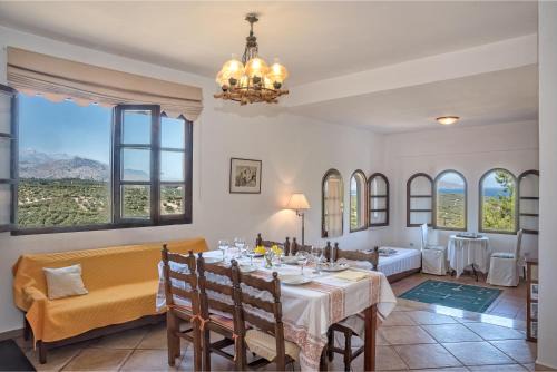 Charming Country House with View