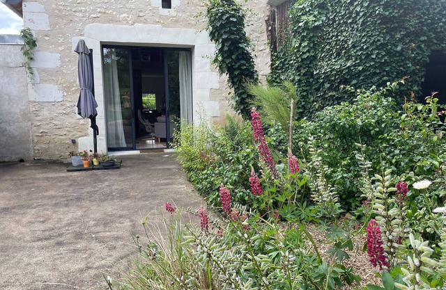 Charming Countryside Retreat Near 24H Circuit and Loire Castles, Perfect for Nature Enthusiasts