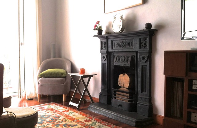 Charming apartment five minutes from La Concha beach. Parking for free!