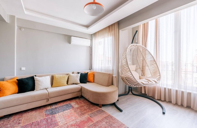 Charming Flat, 3 min to Bull Statue, 5 min to Moda