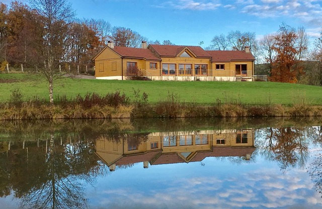 Charming chalet with 3 ponds: ideal for a get-together with family or friends