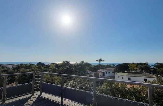 Charming house - exceptional sea view - st georges d'oléron 6 people