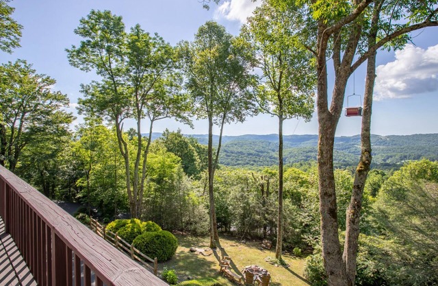 Charming Getaway on App Ski Mountain