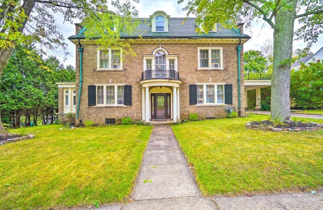 Charming Historic Home about 1 Mi to Dtwn Olean!