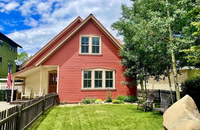 Charming home in the heart of Crested Butte town