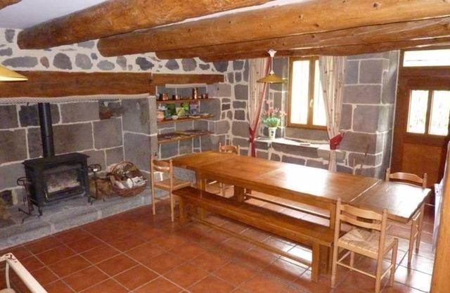 Charming House in Auvergne: Ski, Nature, and Medieval Sites Nearby