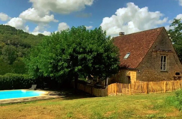 Charming house in Périgord - sleeps 8