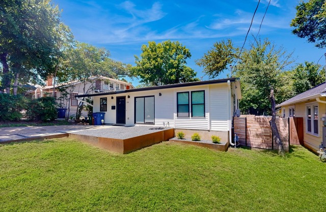 Charming house with Internet in Central Austin near local attractions