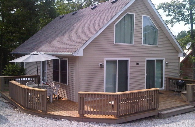 Charming 'J's Chalet' @ Dale Hollow Lake (Sulphur Creek Marina)