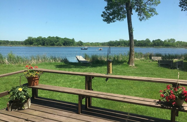 Charming Knotty Pine Cabin w/Incredible Lake Views!