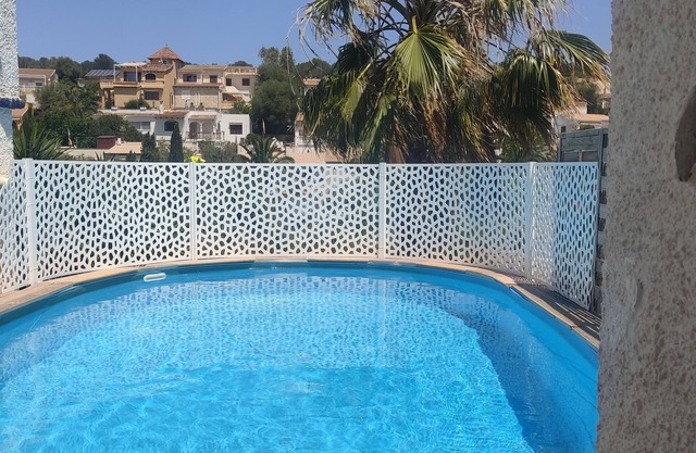 Charming Majorcan villa with private pool, 100m from the beach.