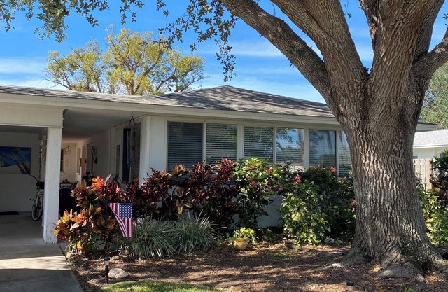 Charming "Old Florida" Villa - 2 miles from Siesta Key - Message BEFORE booking