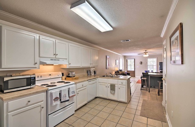 Charming Oxford Home ~ 1 Mi to Ole Miss Campus
