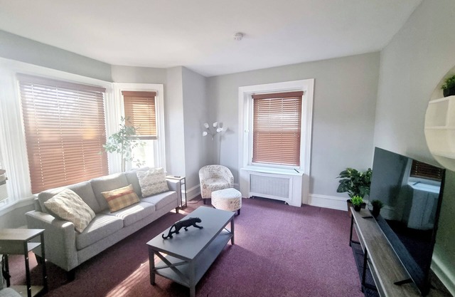 Charming place to call home Monthly Discount