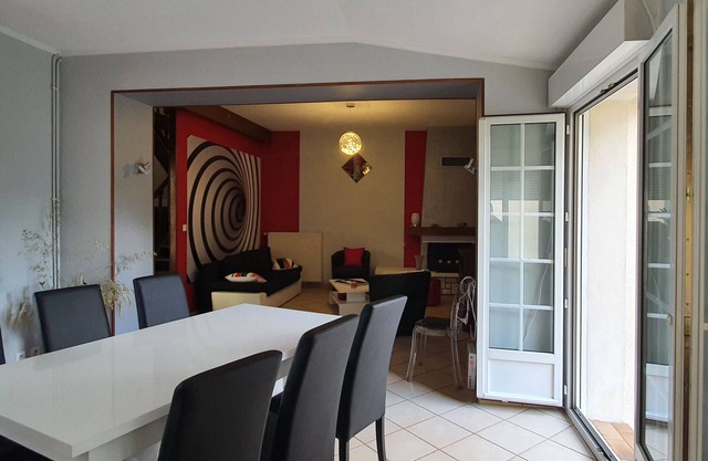 Charming Renovated House in Countryside, Near Verdun – Family-Friendly, Modern Amenities