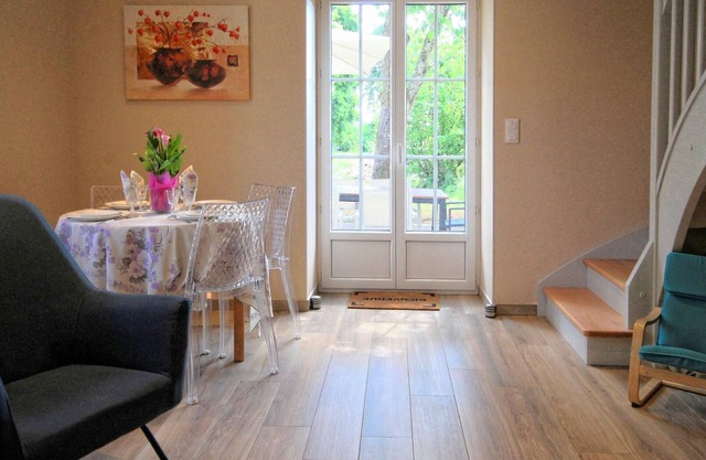 Charming renovated cottage with terrace in the heart of the Ognon Valley